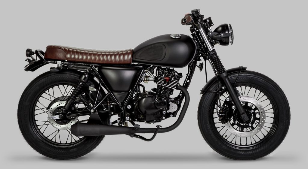Mongrel_125-V8-Matt_Black-RIGHT_2200x